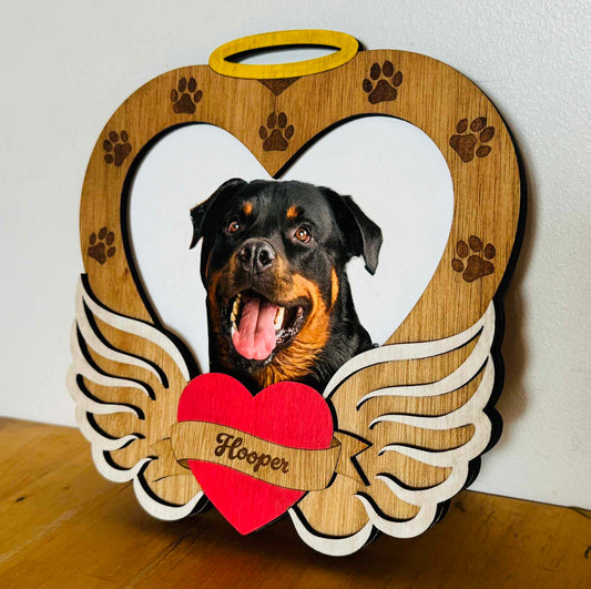 Wooden Angel Wing Heart Pet Photo Frame – Wall Hanging – Personalisable (OAK/RED/WHITE/YELLOW)